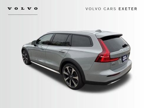 New 2026 Volvo V60 B5 Cross Country Ultra w/ Climate Package image 2