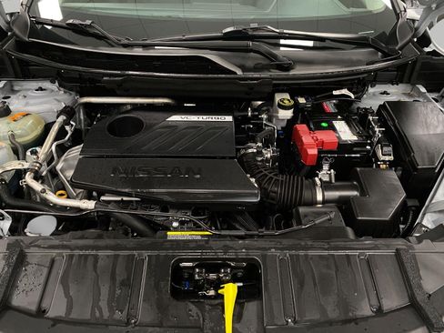 Certified 2025 Nissan Rogue SV AWD/4WD image 11