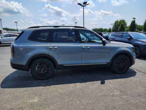 Used 2023 Kia Telluride EX X-Line AWD/4WD image 2