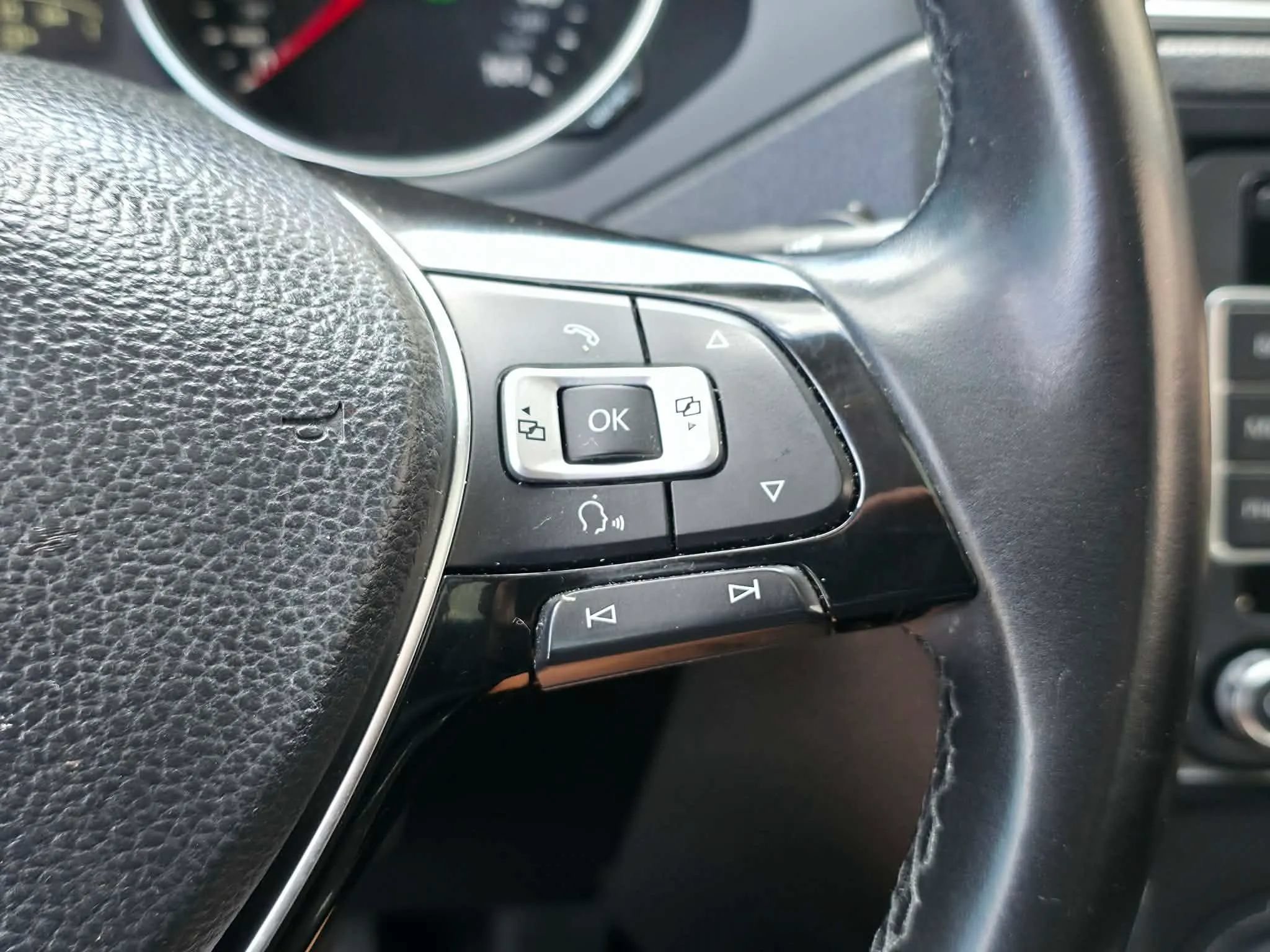 Used 2015 Volkswagen Jetta SE FWD image 19