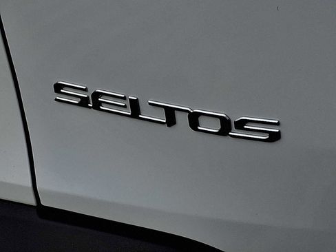 Used 2024 Kia Seltos EX AWD/4WD image 29