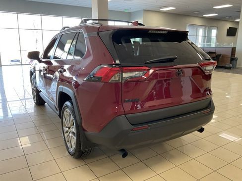 Used 2024 Toyota RAV4 XLE Premium image 5