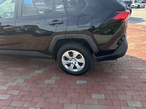 Used 2023 Toyota RAV4 LE FWD image 6