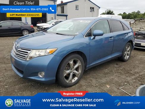 Used 2011 Toyota Venza AWD w/ Comfort Pkg image 1