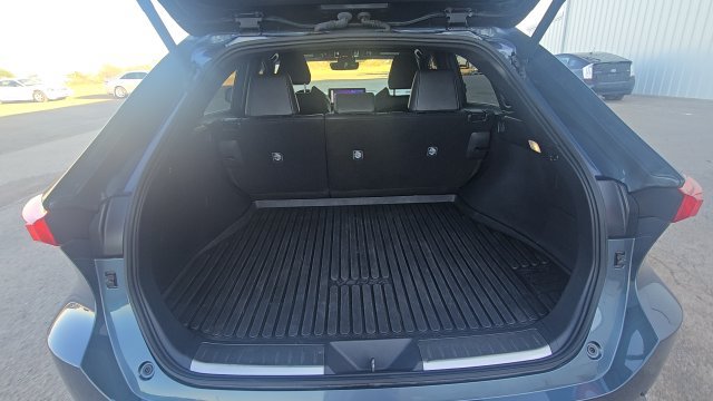Used 2024 Toyota Venza XLE AWD/4WD image 13