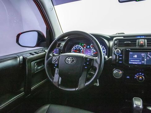Used 2015 Toyota 4Runner TRD Pro image 4