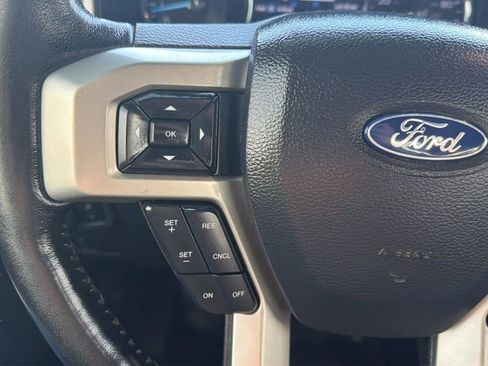 Used 2022 Ford F350 Lariat image 22