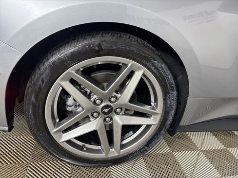 Used 2024 Ford Mustang Premium image 26
