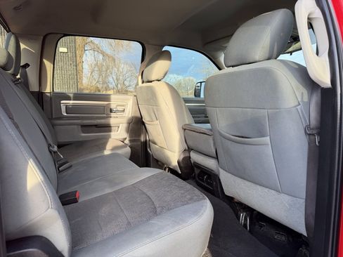 Used 2016 RAM 2500 Big Horn image 28