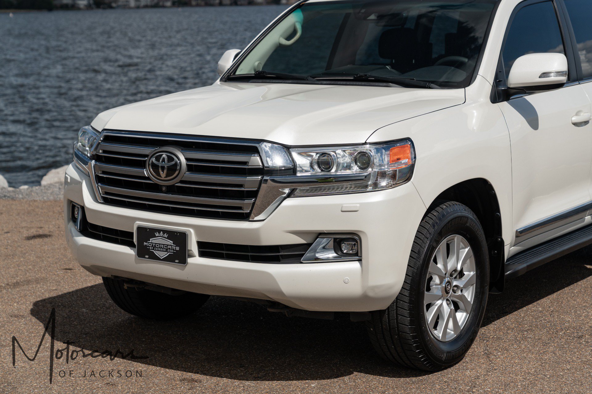 Used 2017 Toyota Land Cruiser AWD/4WD image 36