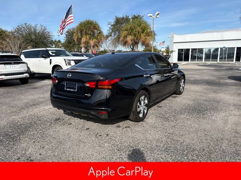 Certified 2025 Nissan Altima 2.5 S image 3