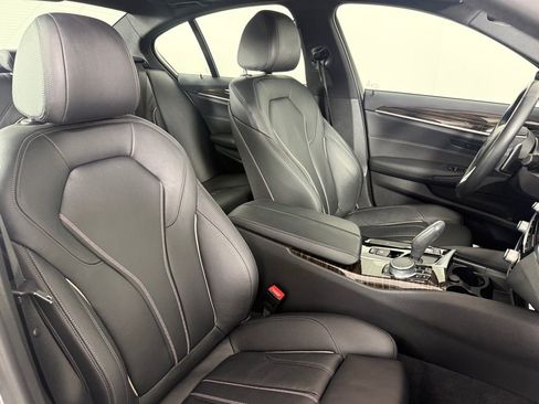 Used 2020 BMW 540i image 16