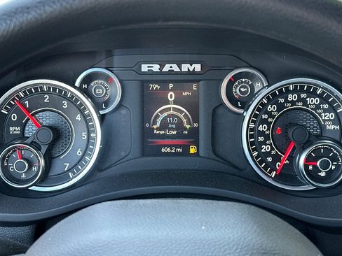 New 2024 RAM 2500 Tradesman w/ Chrome Appearance Group AWD/4WD image 19