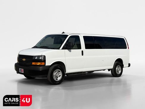 Used 2023 Chevrolet Express 3500 LS image 3
