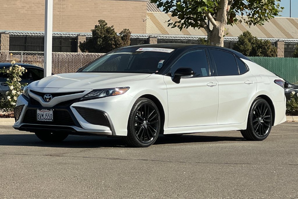 Certified 2021 Toyota Camry XSE FWD image 10