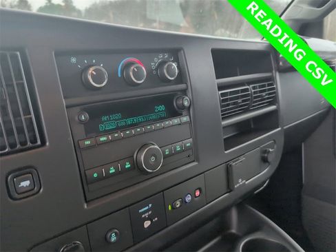 New 2025 Chevrolet Express 3500 image 13