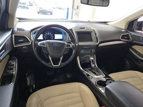 Used 2015 Ford Edge SEL w/ Equipment Group 201A AWD/4WD image 17