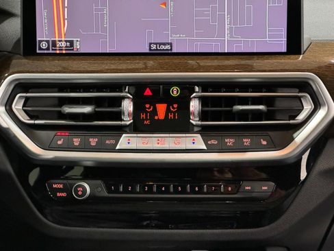 Certified 2023 BMW X3 xDrive30i w/ Premium Package image 16