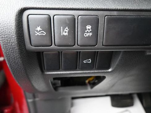 Used 2024 Mitsubishi Eclipse Cross AWD image 31