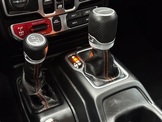 Used 2021 Jeep Gladiator Mojave AWD/4WD image 27