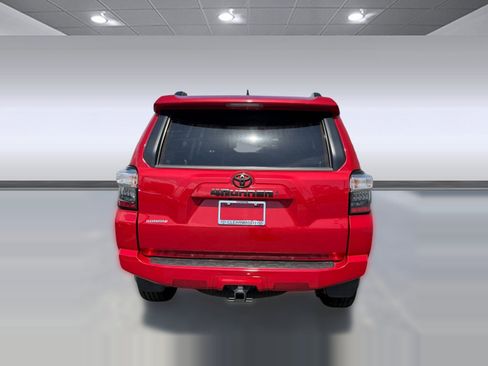 Used 2023 Toyota 4Runner SR5 image 10