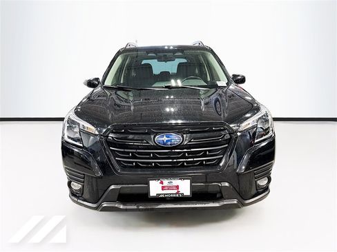 Certified 2023 Subaru Forester Premium image 2