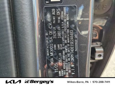 Certified 2025 Kia K4 FWD image 30