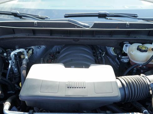 Used 2023 Chevrolet Tahoe Premier AWD/4WD image 35
