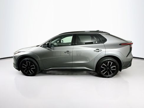 Used 2026 Toyota bZ AWD/4WD image 4