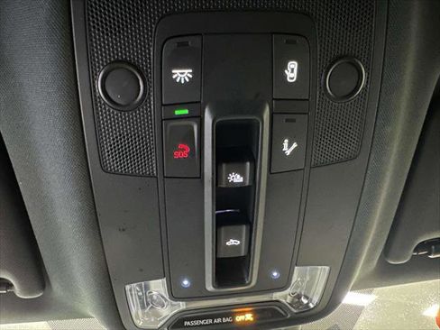 Used 2025 Audi Q3 2.0T Premium Plus w/ Premium Plus Package image 33