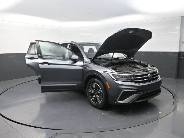 Used 2024 Volkswagen Tiguan Wolfsburg Edition FWD image 39