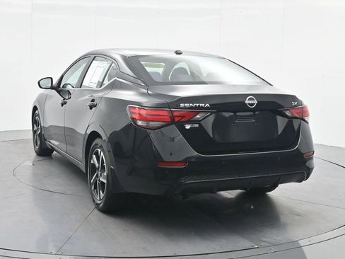Used 2024 Nissan Sentra SV FWD image 7