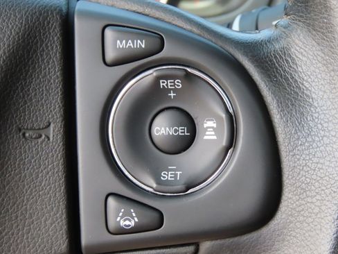 Used 2016 Honda CR-V Touring image 25