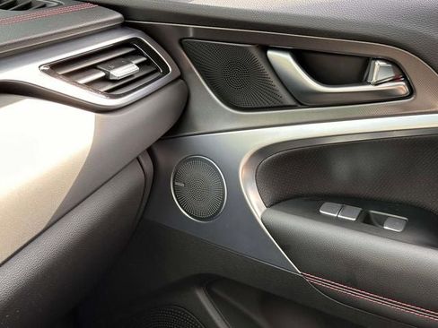 Used 2025 Genesis G70 2.5T w/ Sport Prestige Package image 29