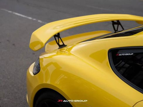 Used 2020 Porsche 718 Cayman GT4 RWD image 11