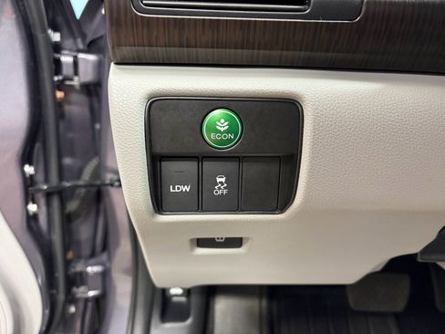 Used 2014 Honda Accord EX-L image 16