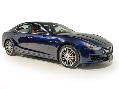 Used 2020 Maserati Ghibli S Q4 image 11
