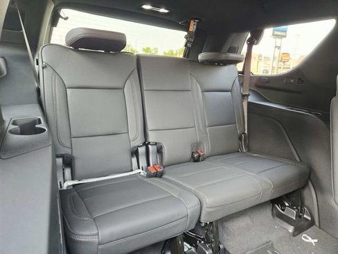 New 2026 Chevrolet Tahoe High Country w/ Sun And Tow Package AWD/4WD image 17