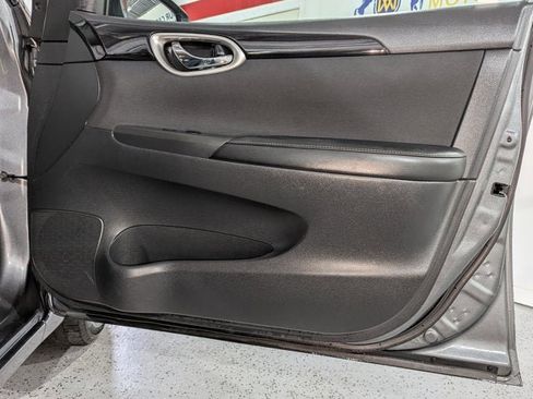 Used 2019 Nissan Sentra SV image 22