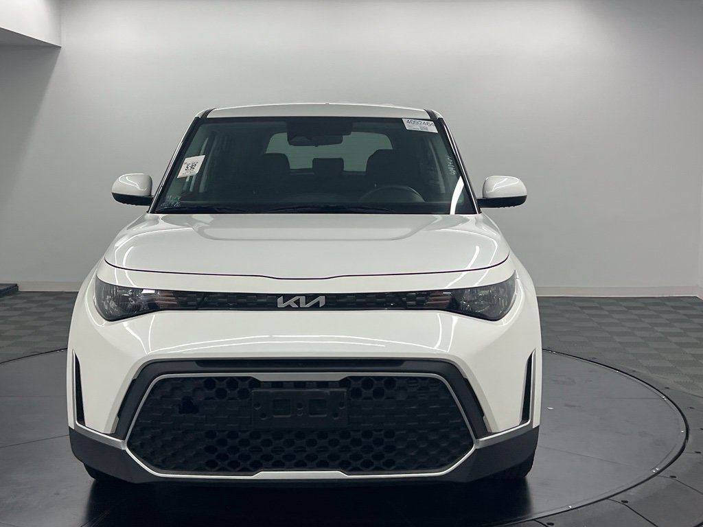 Used 2024 Kia Soul LX FWD image 6