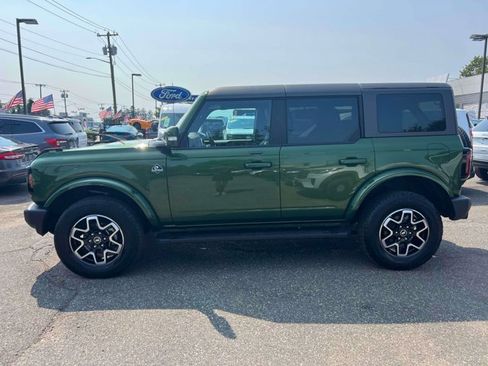 Used 2023 Ford Bronco Outer Banks AWD/4WD image 9