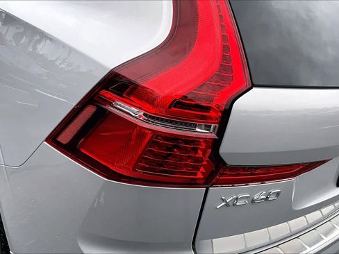 Certified 2023 Volvo XC60 B5 Plus w/ Climate Package image 26