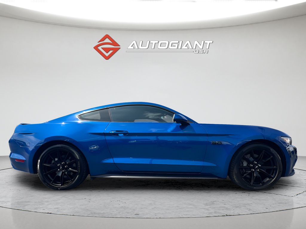 Used 2017 Ford Mustang GT w/ Black Accent Package RWD image 9