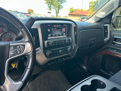 Used 2014 GMC Sierra 1500 SLE w/ SLE Value Package AWD/4WD image 12