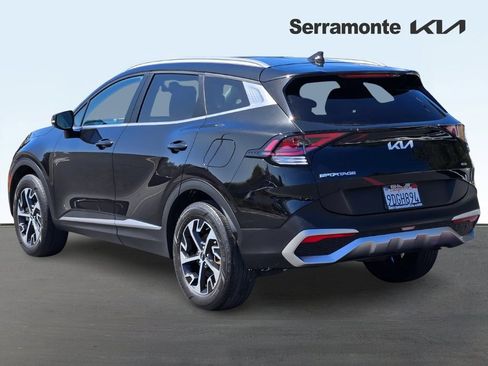 Used 2023 Kia Sportage EX AWD/4WD image 6