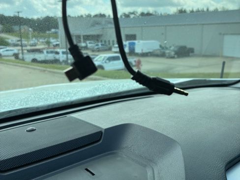 Used 2018 Toyota Tundra Limited image 31