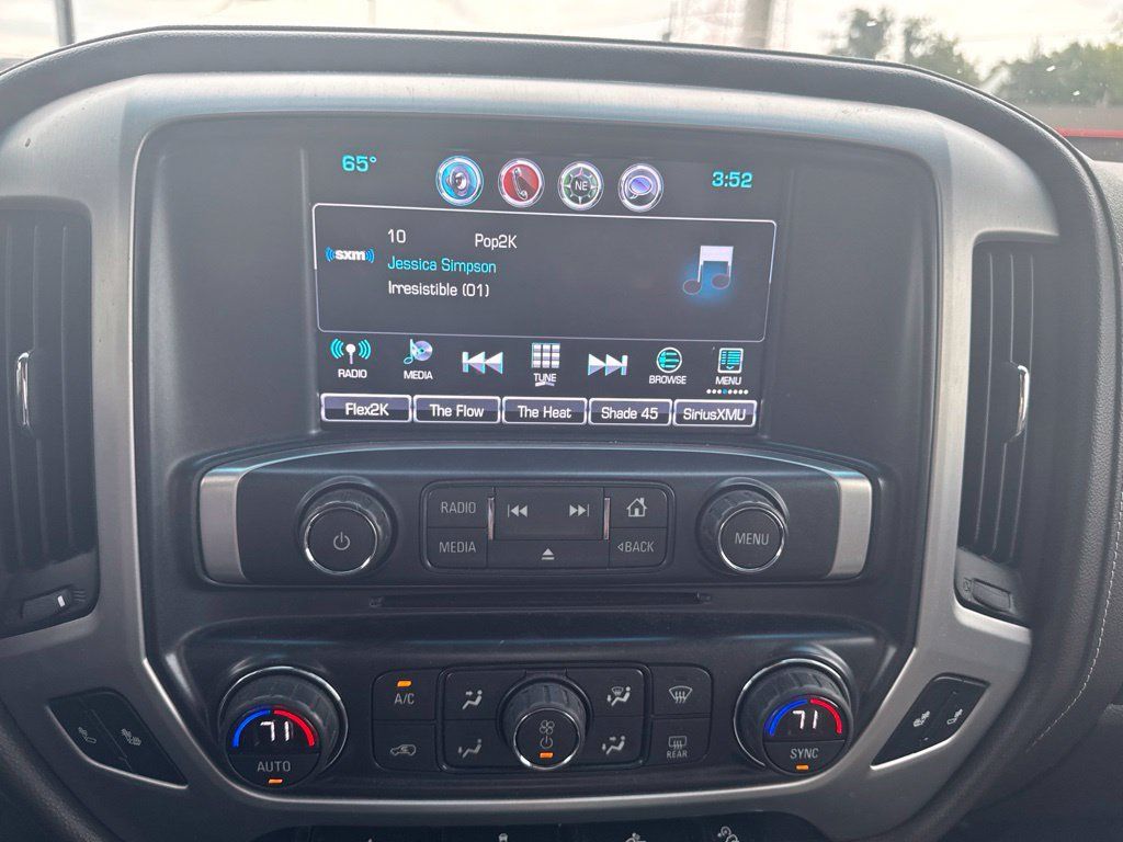 Used 2017 GMC Sierra 1500 SLT w/ SLT Premium Package AWD/4WD image 9