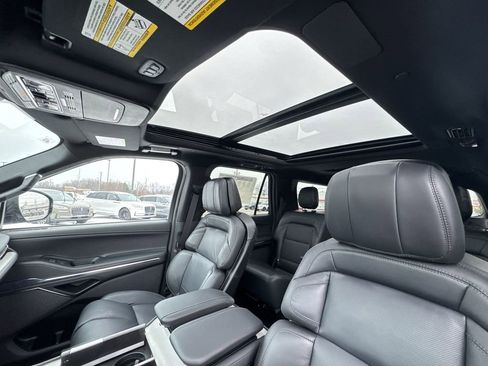 New 2026 Lincoln Navigator L Reserve w/ Jet Appearance Package image 22