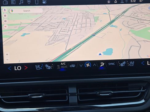 New 2025 Chevrolet Equinox EV RS image 13