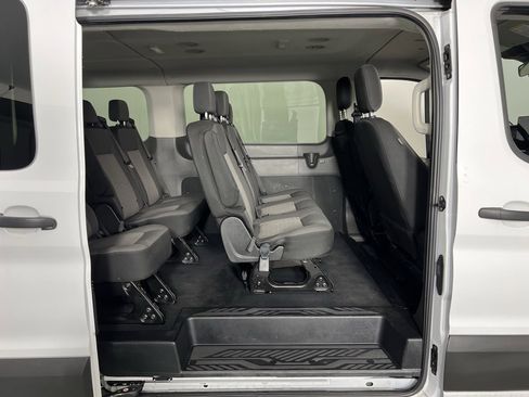 Used 2023 Ford Transit 350 XLT image 29